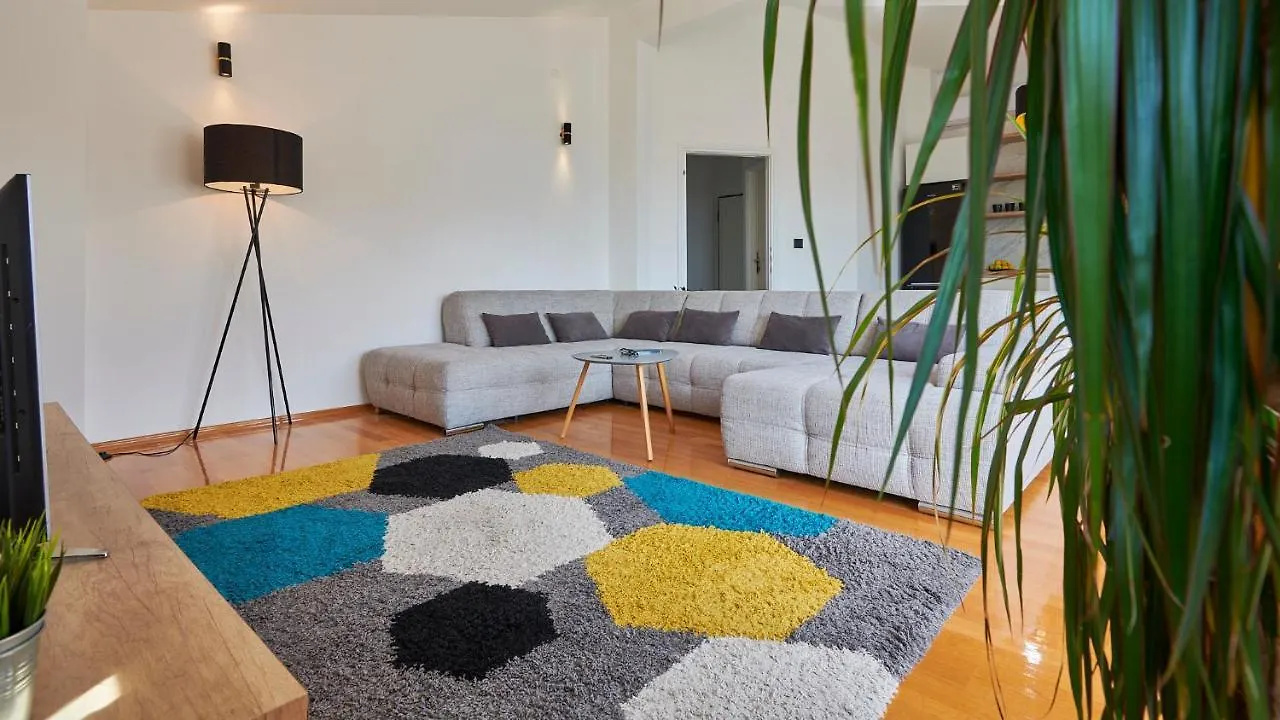 Villa M Сплит 3*,  Хорватия