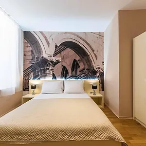 Pjaca Gostinjska kuća