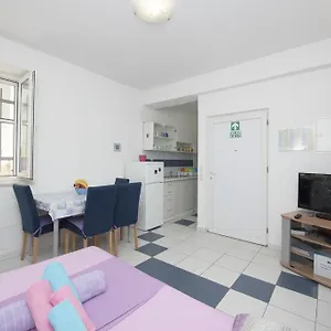  Apartamento Dragica