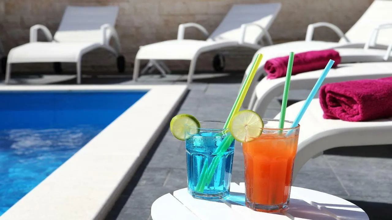 Villa M 3*, Split Croatia